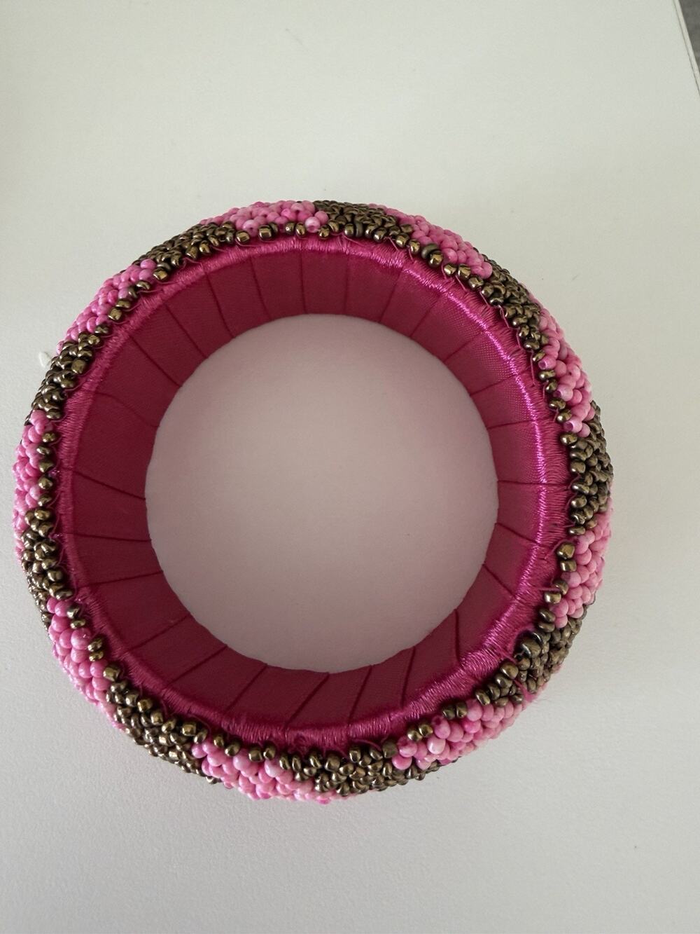 Saks Fifth Avenue Collection Seed Bead Bangle Bracelet Pink Gold Chunky Chevron